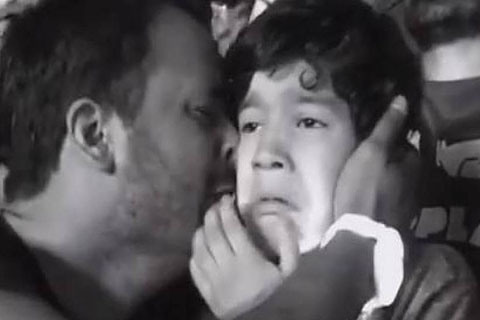 অটিজম আক্রান্ত শিশুর বাবা-মায়ের অতলস্পর্শী মানসিক যাতনা-কষ্টের গভীরতাকে সম্মান করা উচিৎ আমাদের