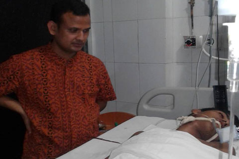 ঝাড়-ফুঁকে সাপ কামড়ানো রোগী ‘ভালো হয় যেভাবে’ ঝাড়-ফুঁকে সাপ কামড়ানো রোগী ‘ভালো হয় যেভাবে’