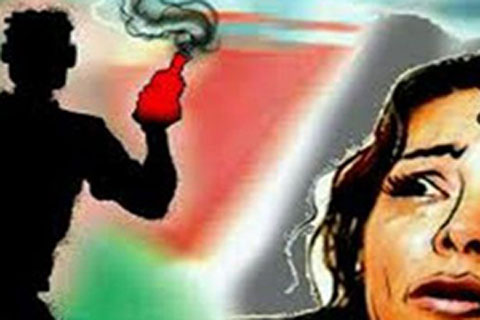 বুমেরাং: বউকে মারার এসিডে নিজেই পুড়ে মরলেন… বুমেরাং: বউকে মারার এসিডে নিজেই পুড়ে মরলেন…