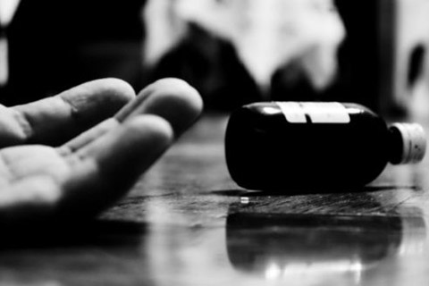 পারিবারিক কলহের জেরে একসঙ্গে স্বামী-স্ত্রীর বিষপান!