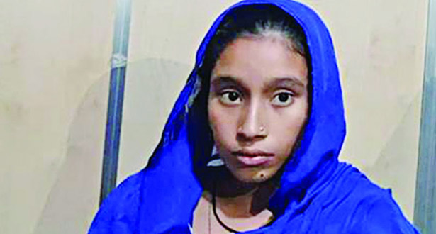 যমজ বাচ্চার একটি গর্ভে রেখেই সেলাই