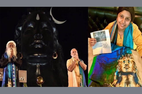 মোদির উত্তরীয় যেভাবে `বাগিয়ে` নিলেন তরুণী