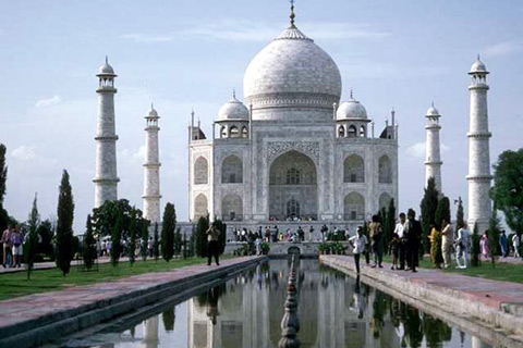 আইএসের টার্গেট এখন তাজমহল
