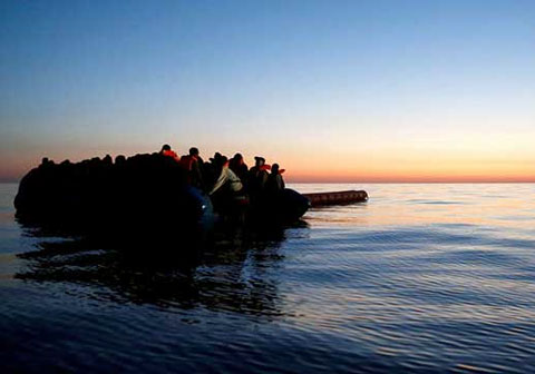 সমুদ্রে ভেসে ইউরোপে যাচ্ছে ‘বাংলাদেশিরা বেশি’