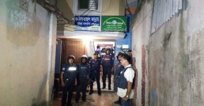 নরসিংদীতে জঙ্গি আস্তানায় সোয়াত টিম