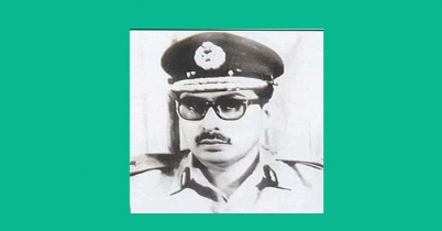 স্বাধীনতা পুরস্কার  পেলেন সাবেক আইজিপি