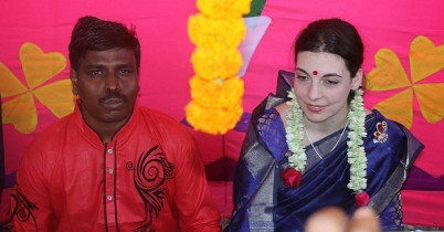 ফেসবুকে পরিচয়ে প্রেম, যুক্তরাষ্ট্র থেকে বরিশালে তরুণী!