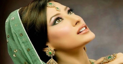 অল্পদিনেই সুন্দরী...