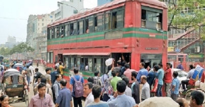 বিআরটিসি বাস চলাচলে পরিবহন শ্রমিকদের বাধা