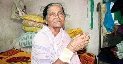 এবার বৃদ্ধা মাকে রড দিয়ে পেটাল ছেলে