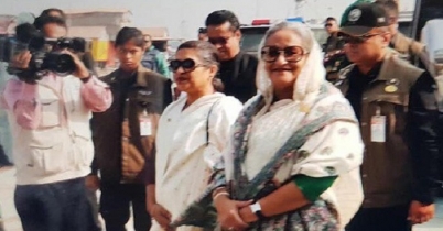 বঙ্গবন্ধুর সমাধিতে শ্রদ্ধা জানিয়ে শেখ হাসিনার জনসংযোগ শুরু