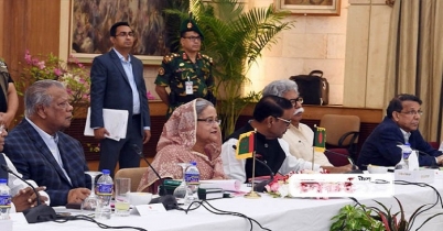 প্রধানমন্ত্রীর নেতৃত্বে সংলাপে যারা...