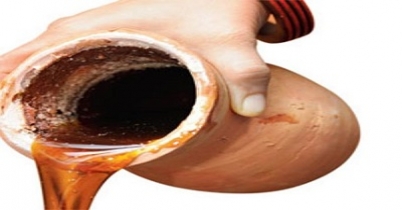 খেজুরের গুড়  চিনবেন যেভাবে 