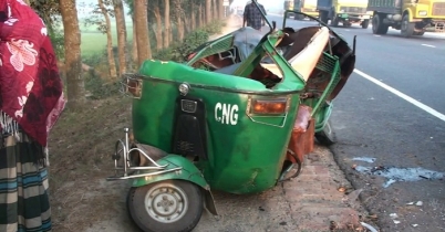 কালিহাতীতে সড়ক দুর্ঘটনায় ৩ জন নিহত
