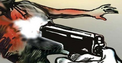 দুই দল মাদক ব্যবসায়ীর গোলাগুলিতে নিহত ২