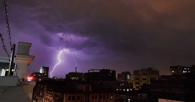 রাজধানীতে ফের কালবৈশাখীর হানা