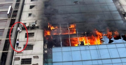 নিহত বেড়ে ৫, ধোঁয়া ও আগুনে স্বজনদের আহাজারি