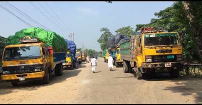 ৪ দিনের ছুটিতে আখাউড়া স্থলবন্দর