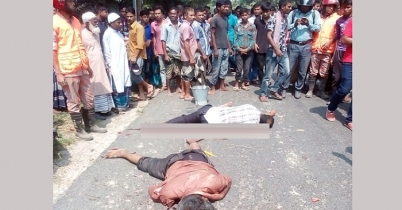 নওগাঁয় ট্রাক-মোটরসাইকেল সংঘর্ষে নিহত ৩