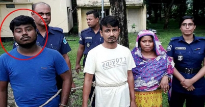 নেতার চাপে ‘পতিতা’!