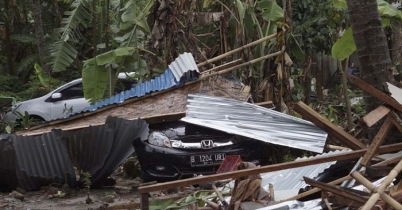 ইন্দোনেশিয়ায় সুনামির আঘাতে নিহত বেড়ে ৬২