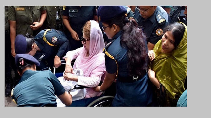 খালেদা জিয়ার-ফাইল ফটো খালেদা জিয়ার-ফাইল ফটো