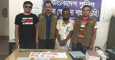 দেড় হাজার পিস ইয়াবাসহ ব্যবসায়ী আটক দেড় হাজার পিস ইয়াবাসহ ব্যবসায়ী আটক