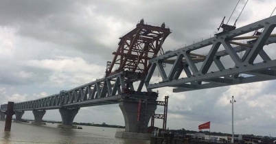 পদ্মা সেতুর আড়াই কিলোমিটার দৃশ্যমান হচ্ছে 