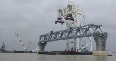 পদ্মা সেতুর ‘৫-এফ’ স্প্যান স্থায়ীভাবে বসলো 