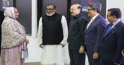 প্রধানমন্ত্রী দেশে ফিরেছেন