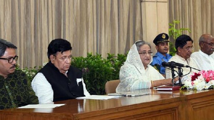 সংবাদ সম্মেলনে বক্তব্য দিচ্ছেন প্রধানমন্ত্রী শেখস হাসিনা সংবাদ সম্মেলনে বক্তব্য দিচ্ছেন প্রধানমন্ত্রী শেখস হাসিনা