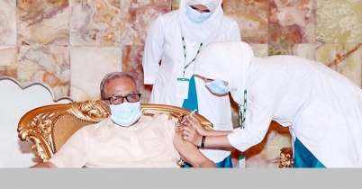 করোনার টিকা নিলেন রাষ্ট্রপতি