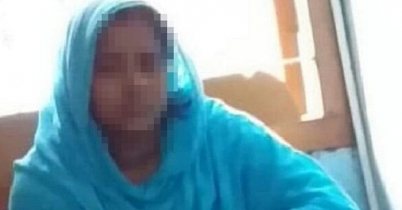 পরকীয়ার বিষ: ঘুমন্ত ‘ভাতিজার’ চরম সর্বনাশ করলেন ‘চাচী’! পরকীয়ার বিষ: ঘুমন্ত ‘ভাতিজার’ চরম সর্বনাশ করলেন ‘চাচী’!
