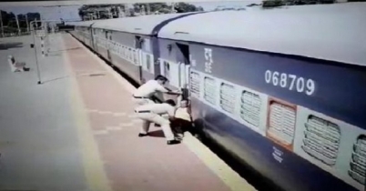 রাখে আল্লাহ মারে কে? (ভিডিও)