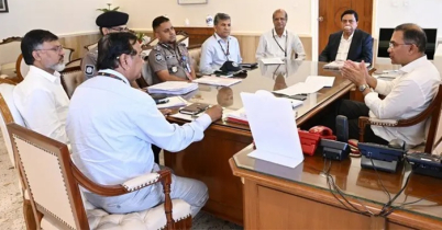 হকারদের দ্রুত পুনর্বাসনের নির্দেশ দিলেন প্রধানমন্ত্রী