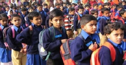 বেসরকারি স্কুলে রমরমা ভর্তি-বাণিজ্য চট্টগ্রামে 
